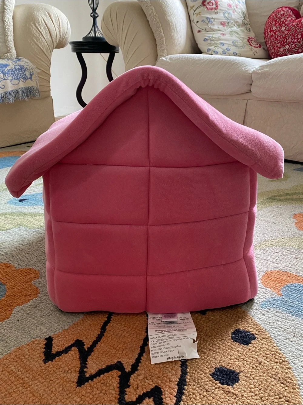 Berkshire Home Company - Peanuts® Snoopy Doghouse Pet Bed